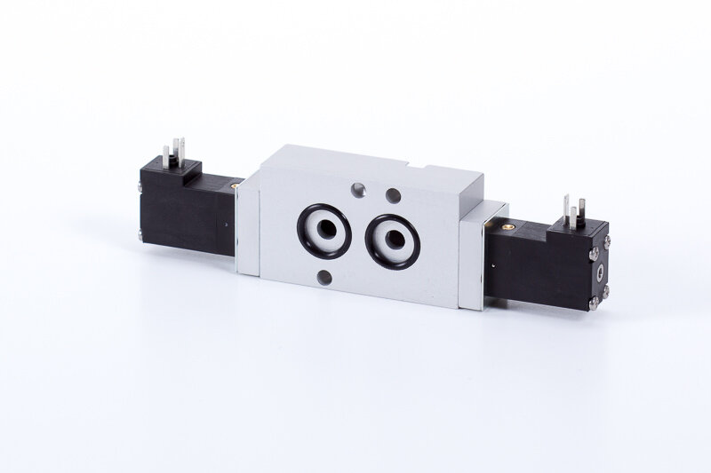 MNK 520 701 - 24 DC